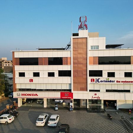 Lords Eco Inn Navsari Exterior foto